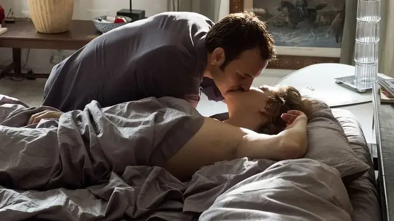 Naples in Veils (2017)