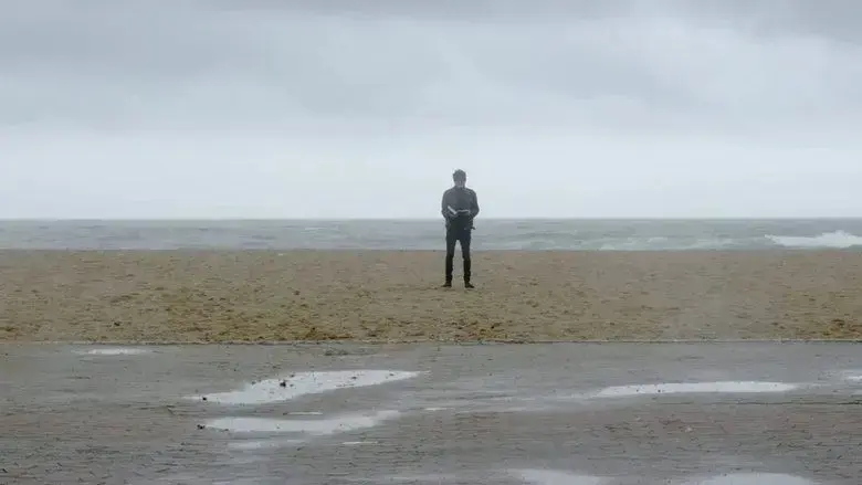 Luna (2024)