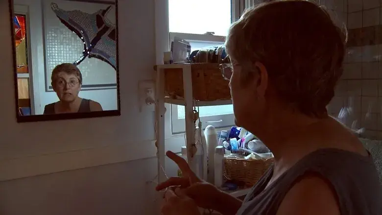 Busy Inside (2019)