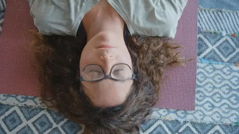 In the Head of an Anxious (2019)
