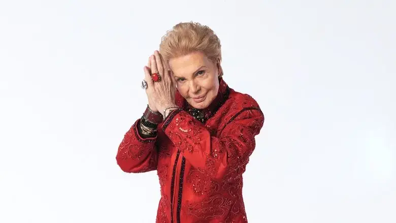 Mucho Mucho Amor: The Legend of Walter Mercado (2020)