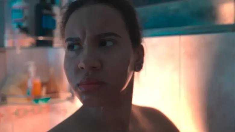 Desde las sombras (2024)