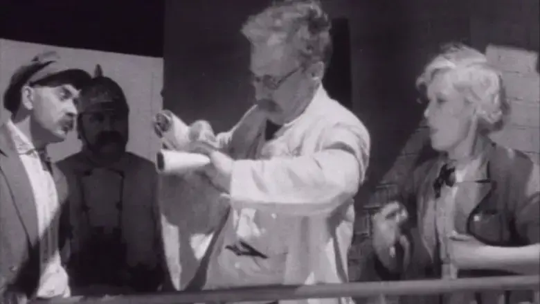 Make Noise, Town (1940)
