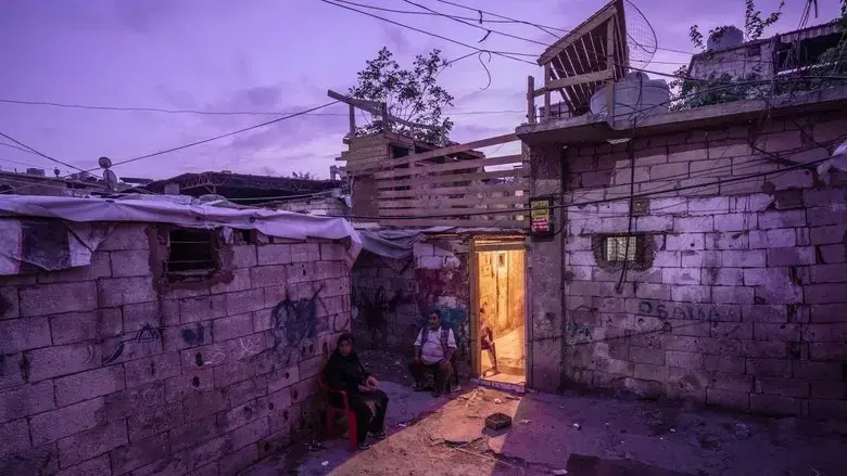 In the Shadow of Beirut (2023)