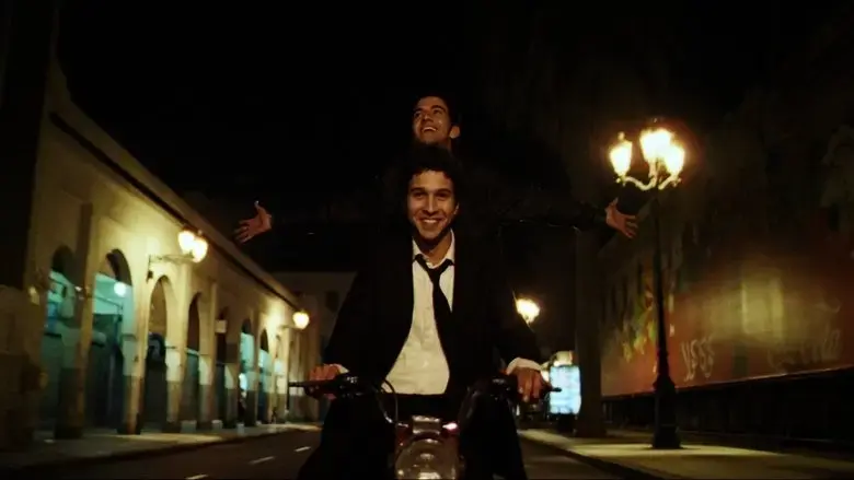 Casanegra (2008)