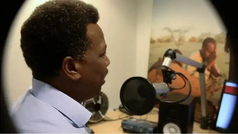 Lifesaving Radio Dabanga (2018)
