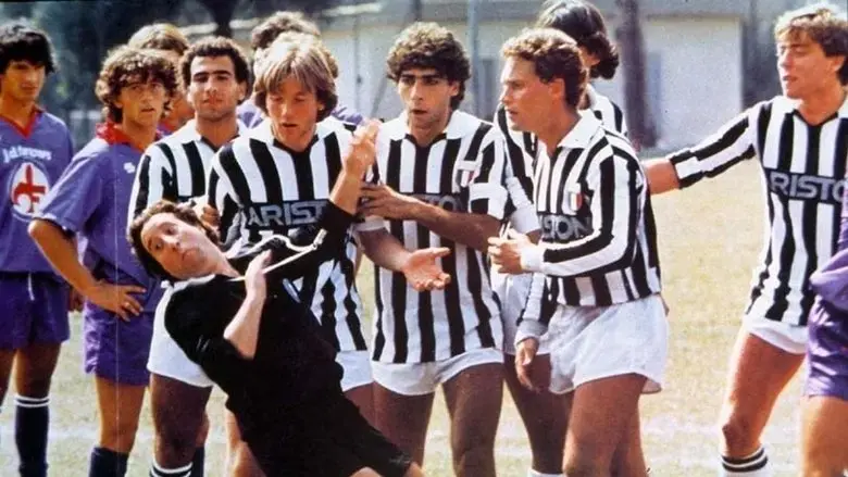 Il tifoso, l'arbitro e il calciatore (1983)