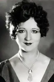 Julia Faye