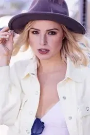 Nikki King
