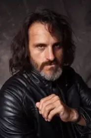 Emiliano Hasan
