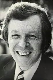 Lew Horn