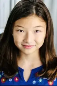Chloe Bremer