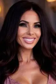Larissa Lowthorp