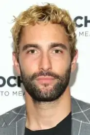 Noah Mills