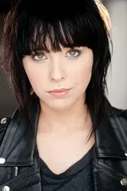 Sarah De La Isla
