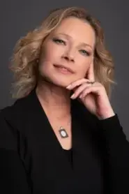 Eszter Timkó
