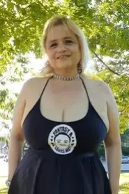 Elizabeth Navarro