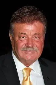 Nuri Alço