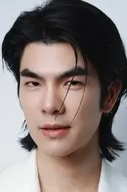 Phakphum Romsaithong