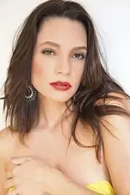 Amandha Lee