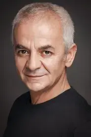 Zafer Algöz