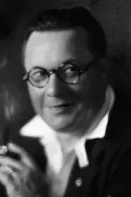 Willard Louis