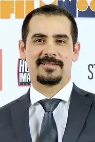 Tony Olmos