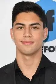 Niko Guardado