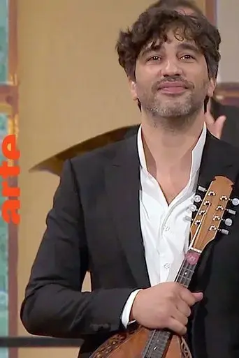 avi-avital-and-his-mandolin-2023