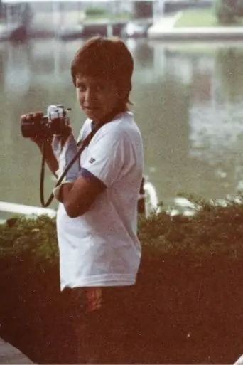 armed-only-with-a-camera-the-life-and-death-of-brent-renaud-2025