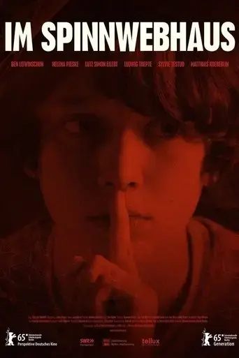 the-spiderwebhouse-2015